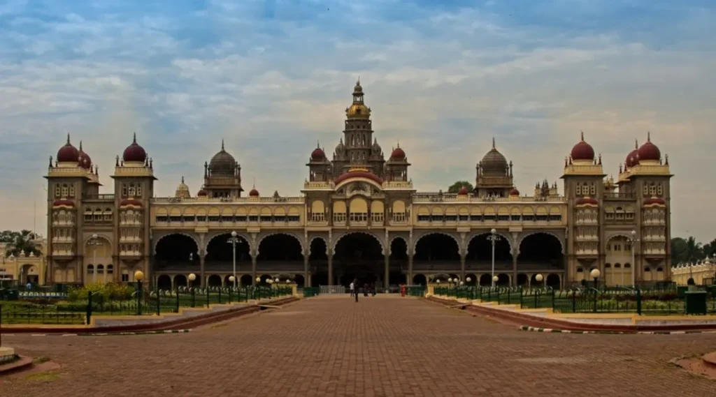 Palaces in Mysore- A Walk Through Cultural Capital of Karnataka