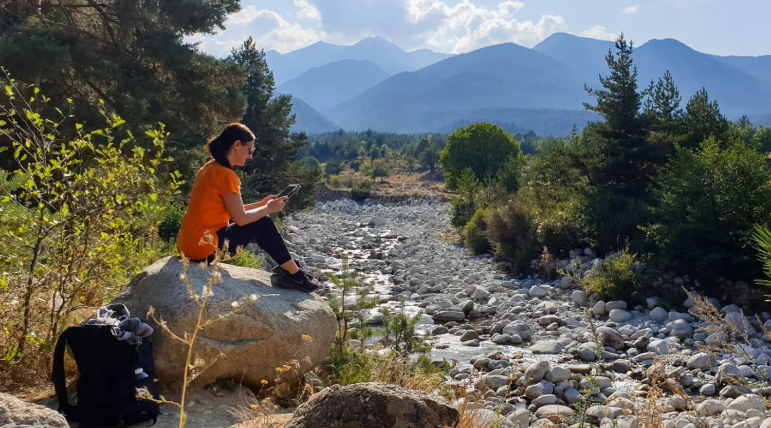 Workcations: The Fusion of Work Life and Travel